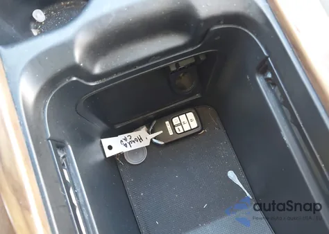 2021 Honda Cr-V Hybrid Touring z USA, uszkodzony, nr VIN 7FART6H95ME003847